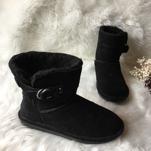 SOLD! - Bearpaw Womens Black TESSA Ankle Boots